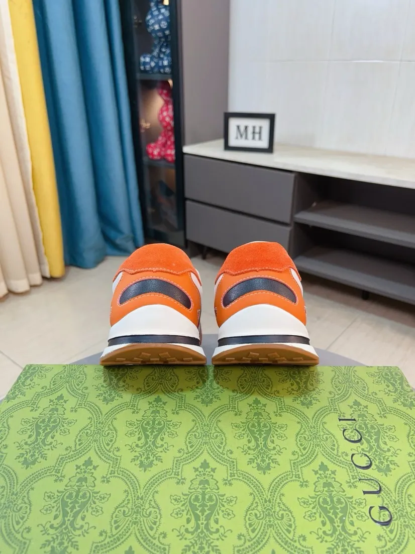 Men's shoes 💰420🌸🌸[GUCCI] Gucci's new spring and summer slip-on loafers with cartoon characters, Fendi F's low-cut trendy men's shoes, 😈The upper is made of Italian 🇮🇹 imported sheep suede with Lafayette embroidered leather, full pigskin lining, original rubber non-slip outsole! The style is high-profile and elegant, and the upper is versatile and fashionable. 🇱🇾🇱🇾A large number of ready-made and reposted pictures will be sold! 38-44,